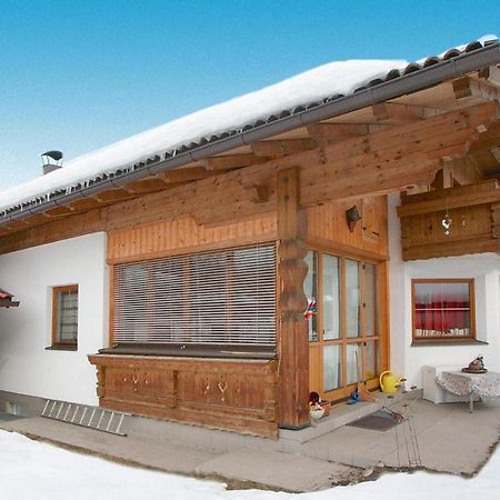 Holiday Home, Axams インスブルック エクステリア 写真