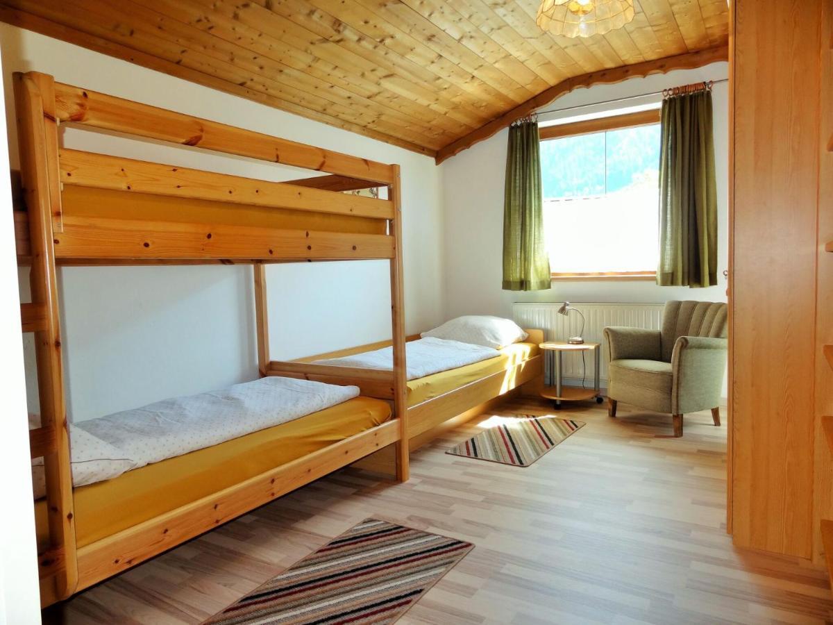 Holiday Home, Axams インスブルック エクステリア 写真