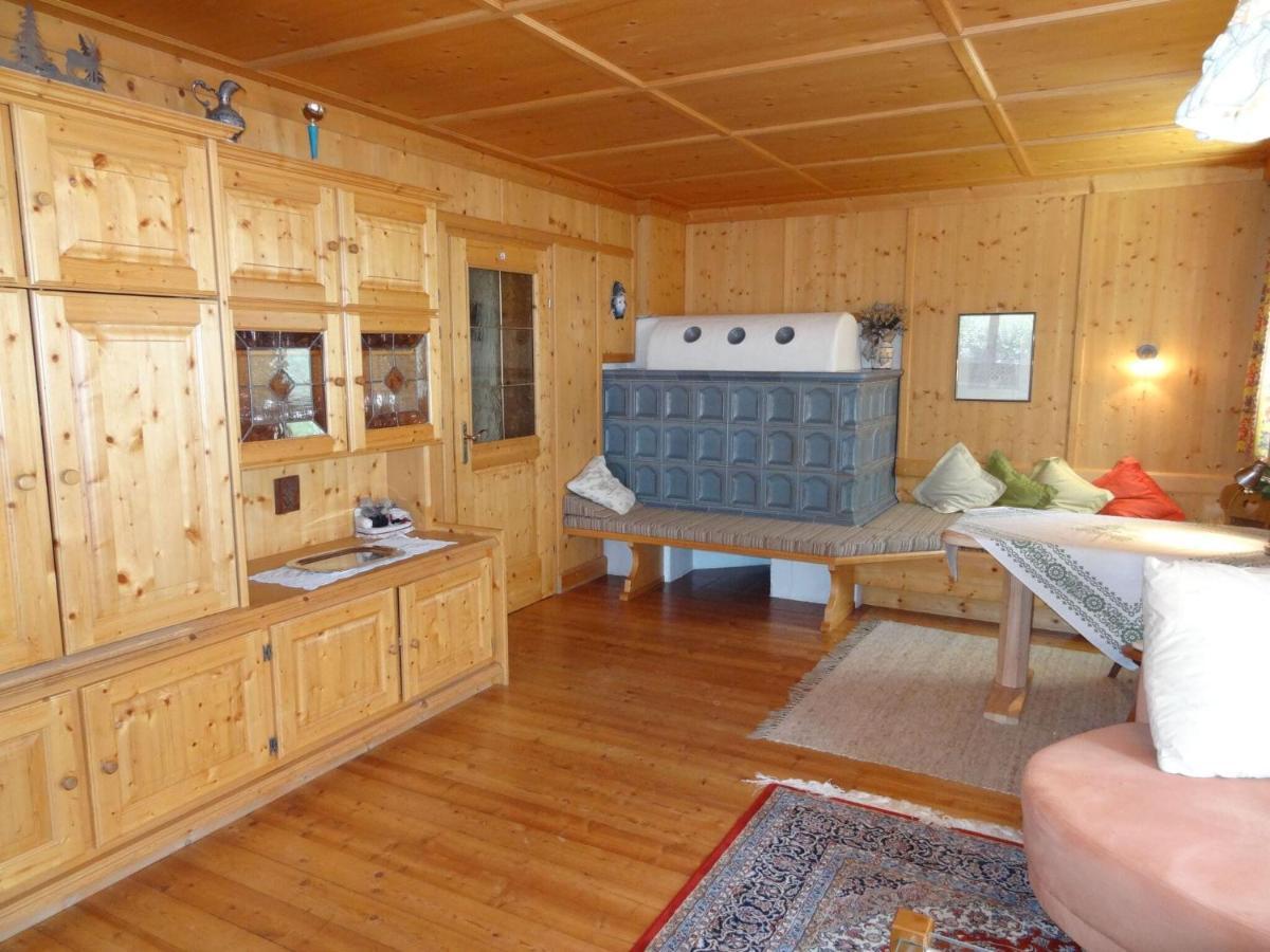 Holiday Home, Axams インスブルック エクステリア 写真
